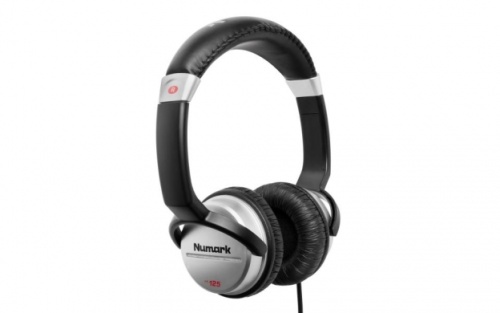 NUMARK HF125